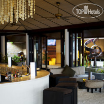 Lily Beach Resort & Spa Huvahendhoo The Spirit Bar
