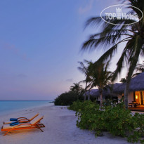 Velassaru Maldives Пляж рядом с Beach Villa