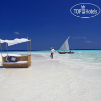 Baros Maldives Sandbank