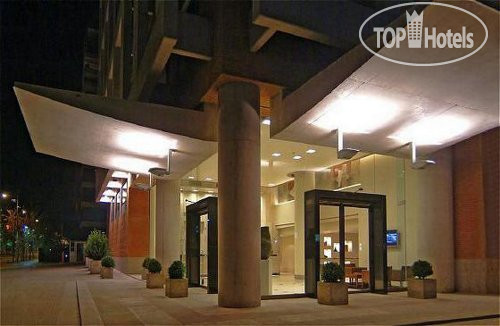 Фотографии отеля  Holiday Inn Express Santiago Chile 4*