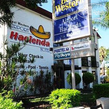 Фотографии отеля  Best Western Airport Hacienda Motel 3*