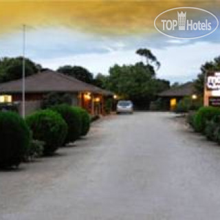 Фото отеля Wingrove Motel 3*
