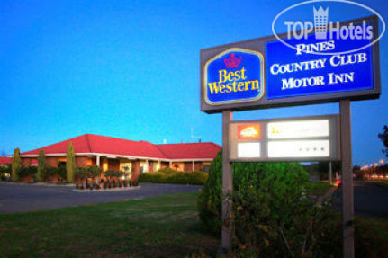 Фотографии отеля  Best Western Pines Country Club Motor Inn 3*