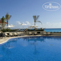 Nyx Cancun Hotel бассейн