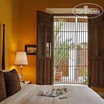 Casa Lecanda Boutique Hotel 