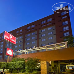 Фотографии отеля  Fiesta Inn Guadalajara Expo 3*