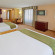 Holiday Inn Express Hotel & Suites Fresno (River Park) Hwy 41 