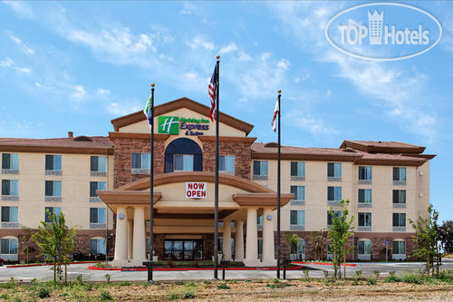 Фотографии отеля  Holiday Inn Express Hotel & Suites Fresno Northwest-Herndon 2*