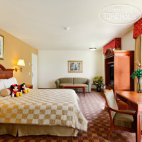 Cortona Inn & Suites Anaheim Resort 