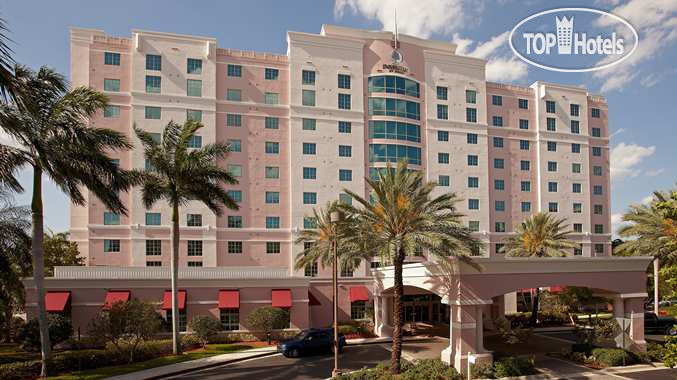 Фотографии отеля  DoubleTree by Hilton Sunrise Sawgrass Mills 3*