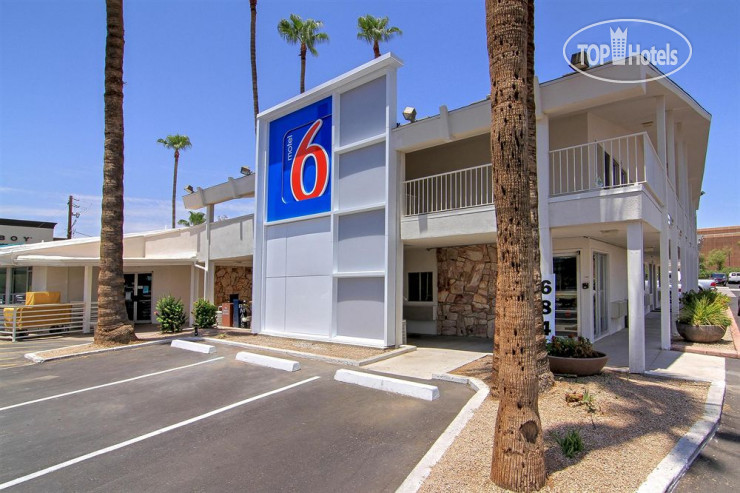 Фотографии отеля  Motel 6 Scottsdale 2*