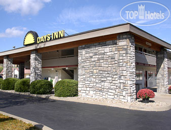 Фотографии отеля  Days Inn Harmarville 2*