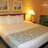 La Quinta Inn & Suites Harrisburg Airport Hershey 