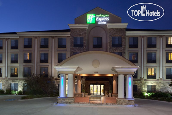 Фотографии отеля  Holiday Inn Express Hotel & Suites Ft. Collins 2*