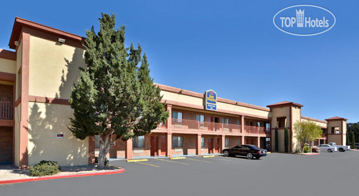 Фотографии отеля  Best Western Executive Inn 2*