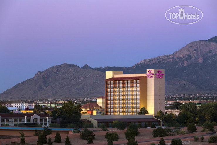 Фотографии отеля  Crowne Plaza Albuquerque 4*