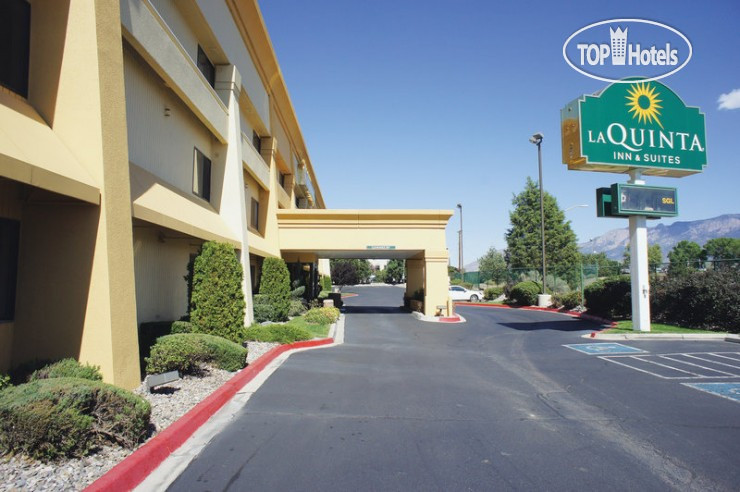 Фотографии отеля  La Quinta Inn & Suites Albuquerque Journal Ctr NW 2*