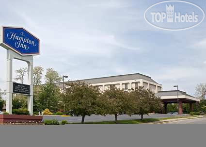 Фотографии отеля  Hampton Inn Bloomington 2*