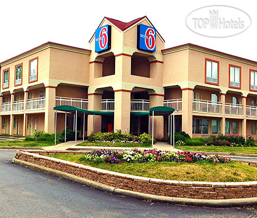 Фотографии отеля  Motel 6 Indianapolis North East 3*