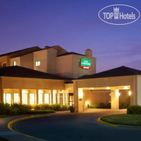 Courtyard by Marriott Indianapolis Airport 
