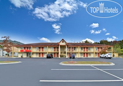 Фотографии отеля  Econo Lodge North Charleston 2*