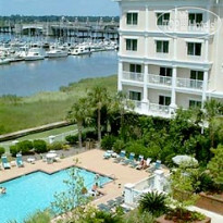 Courtyard Charleston Waterfront 