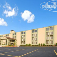 Comfort Inn & Suites Fall River 3*