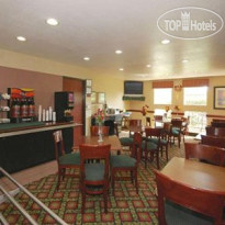 Comfort Inn & Suites Market Center 