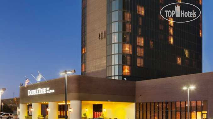 Фотографии отеля  DoubleTree by Hilton Dallas-Campbell Centre 3*