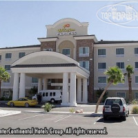 Holiday Inn Express Las Vegas South 3*