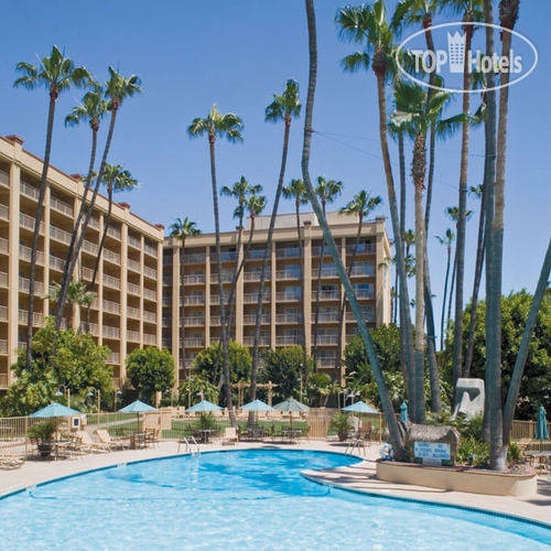 Фотографии отеля  Crowne Plaza San Diego Mission Valley 4*