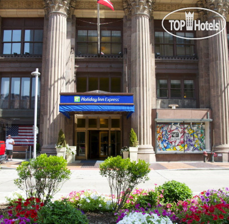 Фотографии отеля  Holiday Inn Express Cleveland Downtown 2*