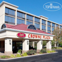 Crowne Plaza Cleveland Airport 