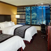 DoubleTree by Hilton Cleveland Downtown-Lakeside 