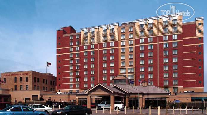 Фотографии отеля  Hilton Garden Inn Cleveland Downtown 3*