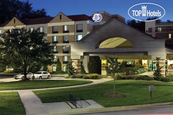 Фотографии отеля  DoubleTree by Hilton Hotel Asheville - Biltmore 3*