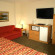 Rodeway Inn & Suites At Biltmore Square Стандартный номер