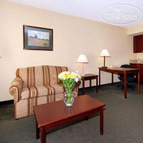 Comfort Suites Airport 