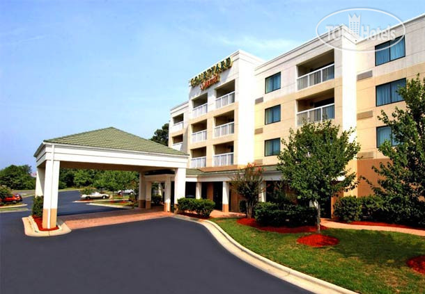 Фотографии отеля  Courtyard Charlotte Gastonia 3*