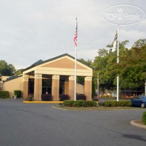 Econo Lodge Inn & Suites Charlotte 