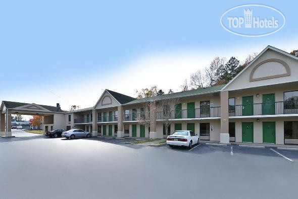 Фотографии отеля  Americas Best Value Inn-Greensboro 2*