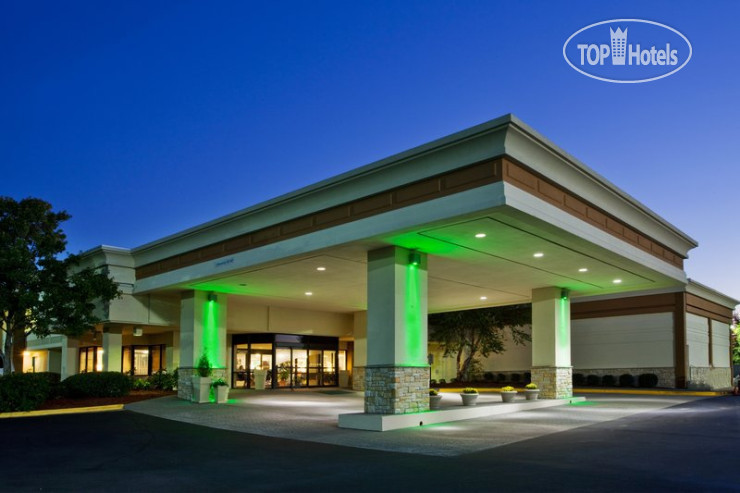 Фотографии отеля  Holiday Inn Columbus-North I-185 3*