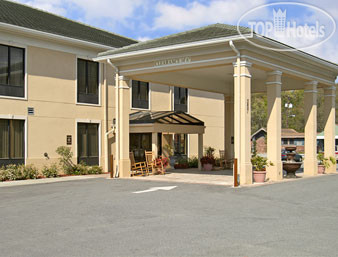 Фотографии отеля  Baymont Inn and Suites Savannah / Garden City 2*