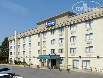 Фотографии отеля  Travelodge Frederick 2*