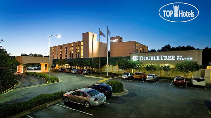 Фотографии отеля  DoubleTree by Hilton Baltimore - BWI Airport 3*