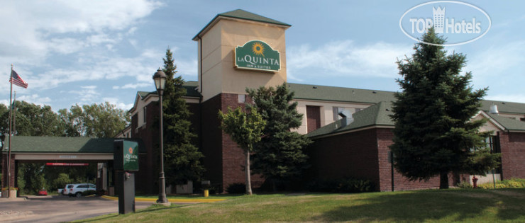 Фотографии отеля  La Quinta Inn & Suites Brooklyn Park 3*