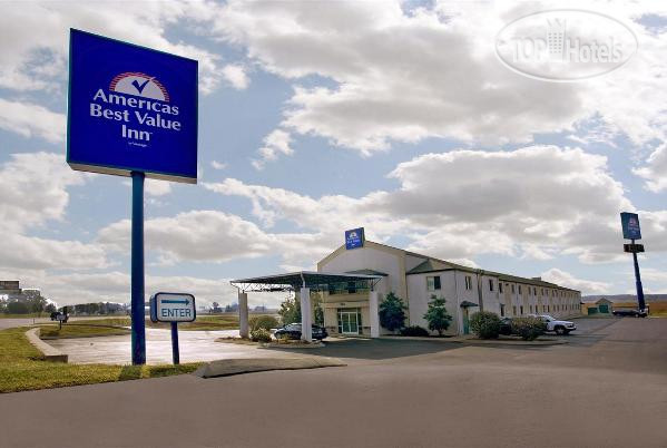 Фотографии отеля  Americas Best Value Inn-Clarksville 2*