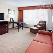 Holiday Inn Knoxville Downtown Worlds Fair Park 