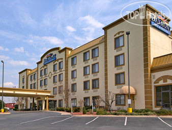 Фотографии отеля  Baymont Inn & Suites Chattanooga 2*