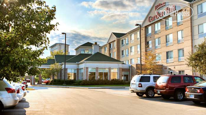 Фотографии отеля  Hilton Garden Inn Overland Park 3*